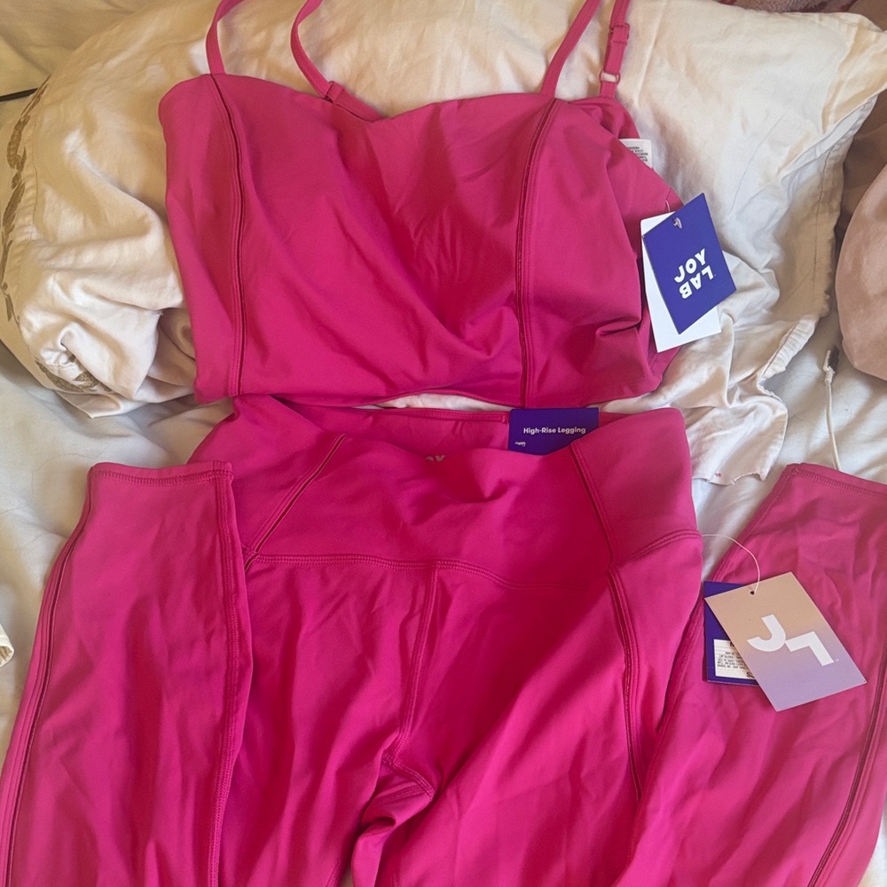 JoyLab Women's Vibrant Pink Sports Bra Set